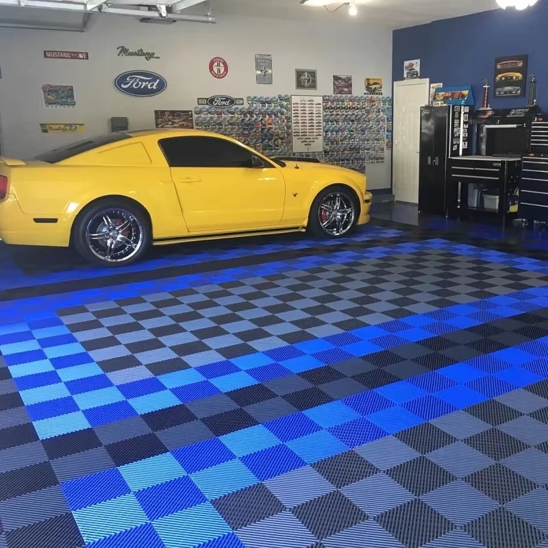The PP grating combined with LED lights significantly enhances the overall appearance of the outdoor garage.