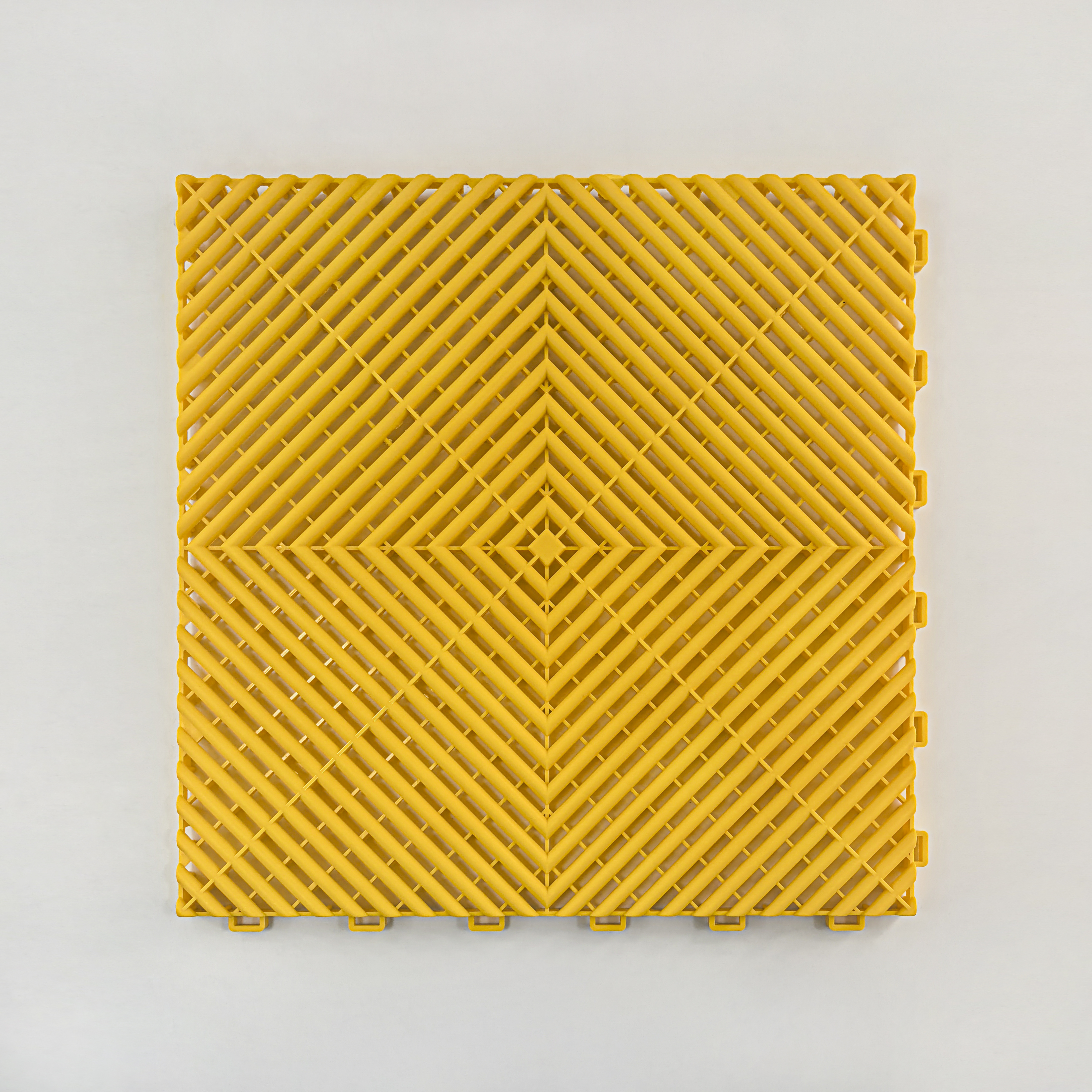 Ethylene-based bricks yellow