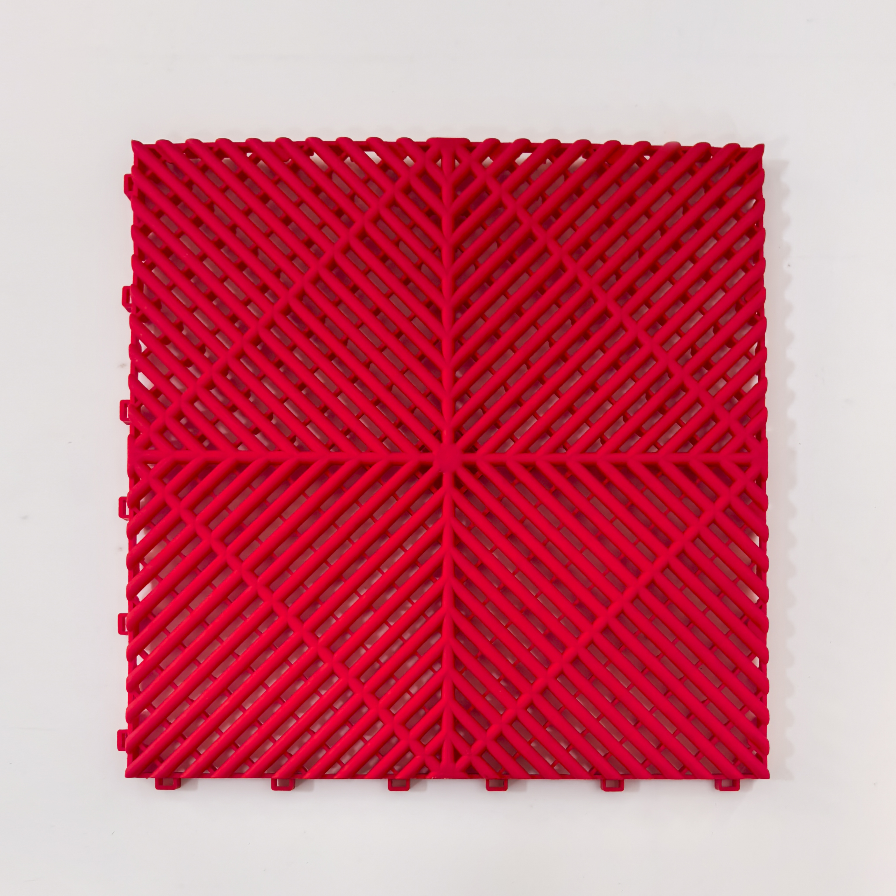 Ethylene-based bricks red